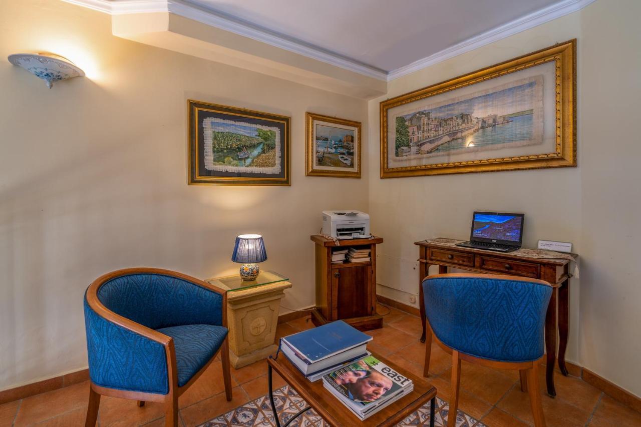 Hotel Mediterraneo Сиракузы Экстерьер фото