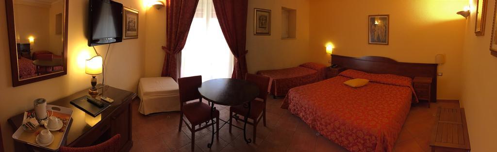 Hotel Mediterraneo Сиракузы Экстерьер фото